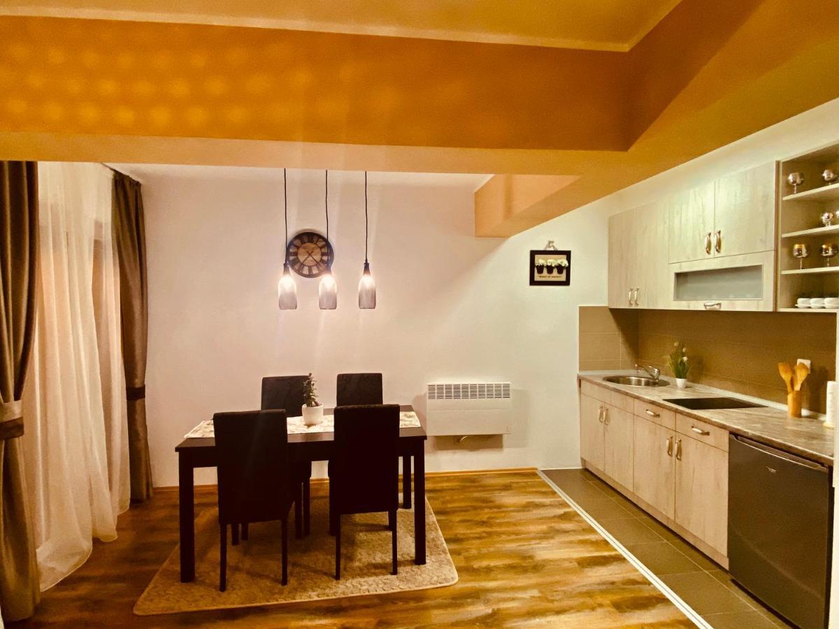 Ana Luxury Apartment **** Nova Varoš Exteriör bild